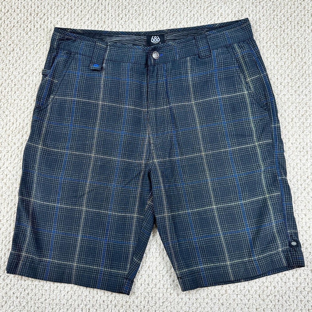 686 Utility Shorts Mens 36 Gray Black/Blue Plaid Flat Front Chino Golf Shorts